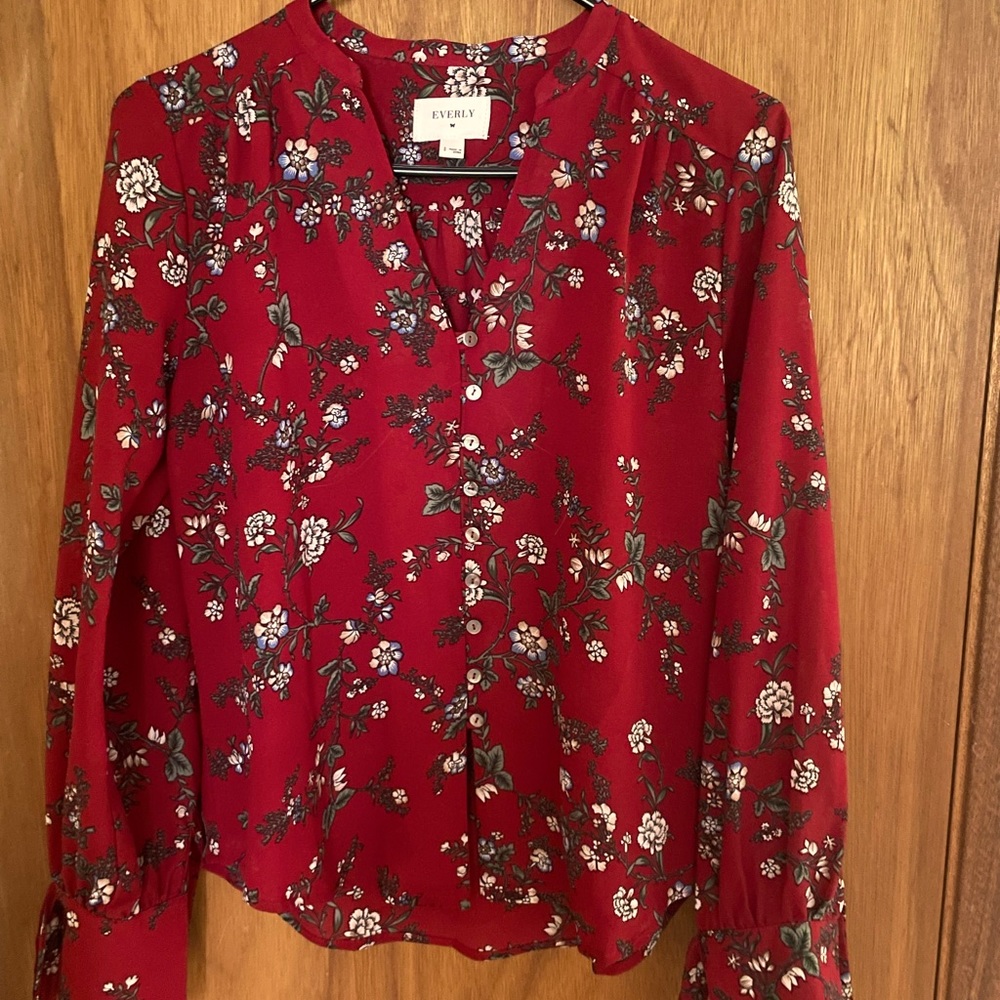 Red floral Everly top